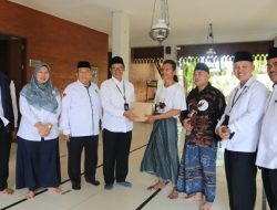 Pramuka MAN Siap Sambut Pemudik di Masjid Ramah