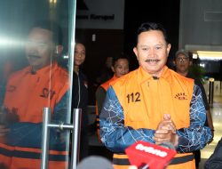 KPK Geledah 12 Lokasi di Madiun Kasus Gratifikasi Maidi